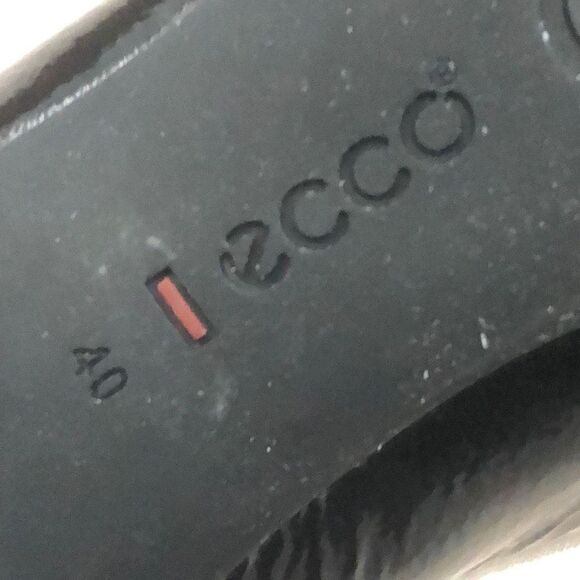 Ecco Women's Mary Jane Adjustable Buckle Pointed Toe Heels Black Size 40 - Picture 4 of 5